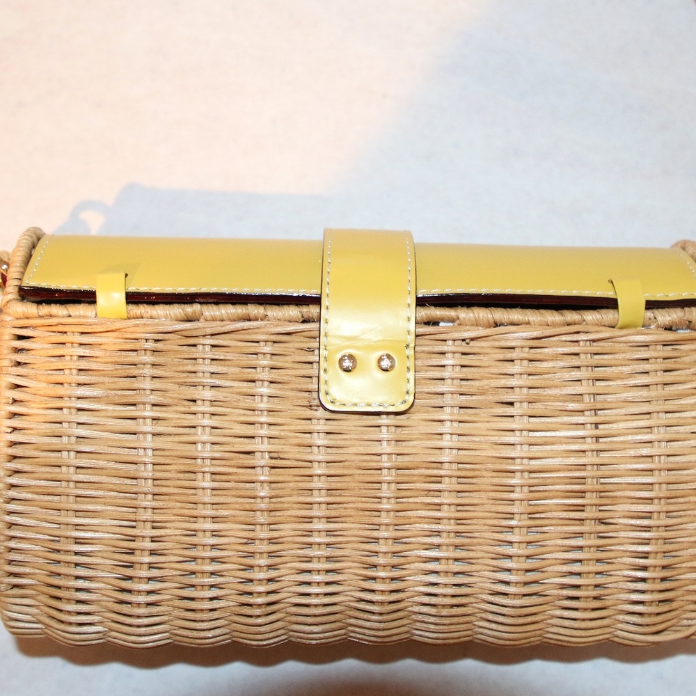 NEW Wicker Handbag with Yellow Leather - Picture 3 of 5